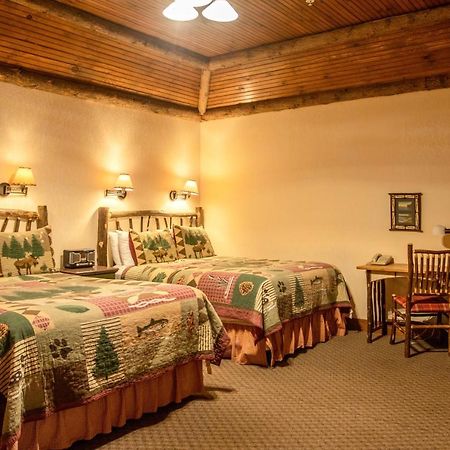 Finger Lakes Lodging Skaneateles Exterior photo