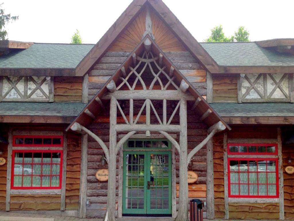 Finger Lakes Lodging Skaneateles Room photo