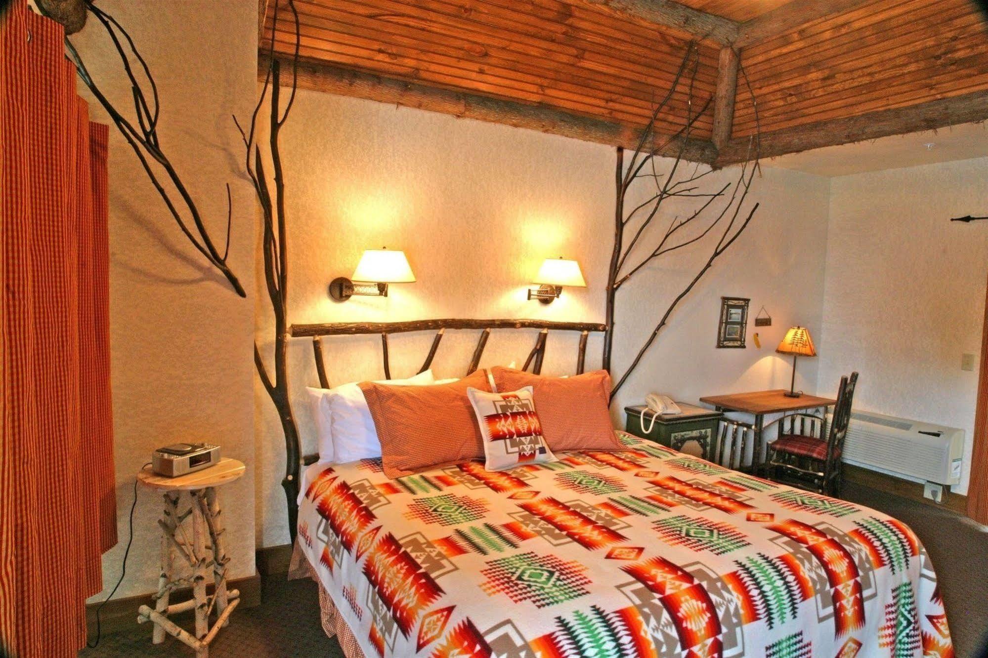 Finger Lakes Lodging Skaneateles Exterior photo